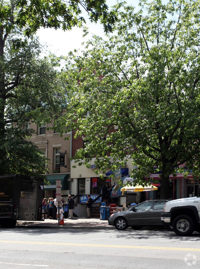 Building image - 2604 Connecticut Ave NW