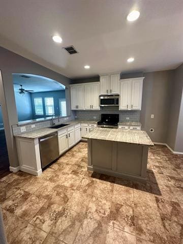 Building Photo - 900 Lake Worth Trl