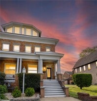 Building Photo - 314 Dinwiddie St