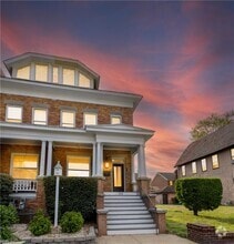 Building Photo - 314 Dinwiddie St