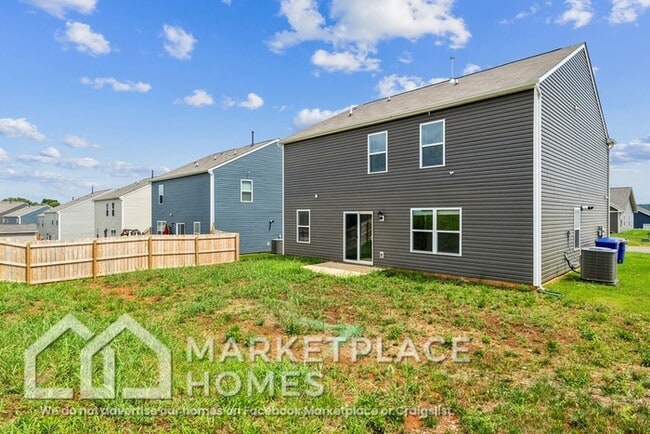 Building Photo - 1208 Cole Dr