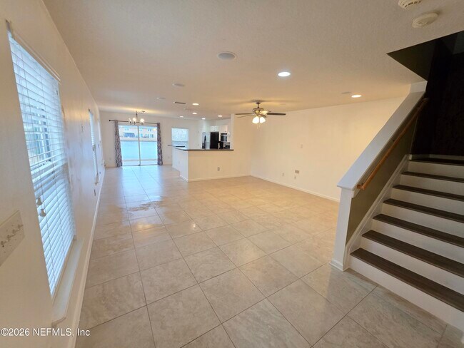 Building Photo - 104 Crete Ct