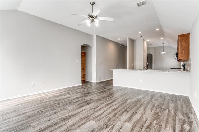 Building Photo - 4208 Ridgewood Rd