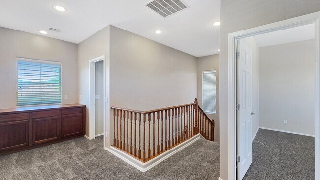 Building Photo - Gorgeous Home with Master Bedroom Downstairs!