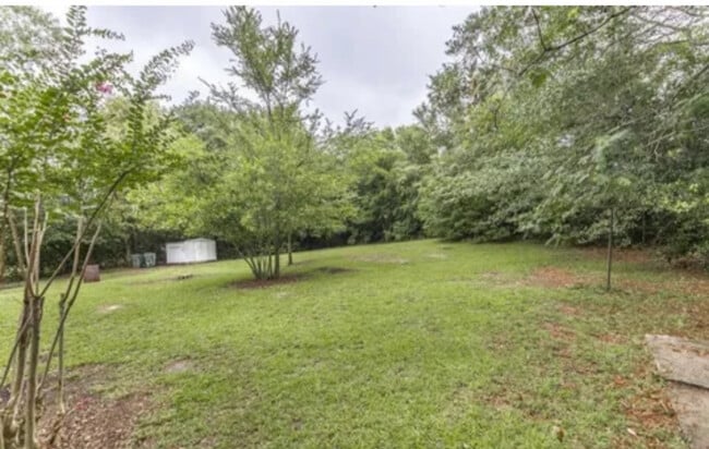 Building Photo - 1553 Hurley Cir