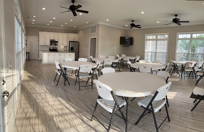 Building Photo - 510 Bowerwood Cir