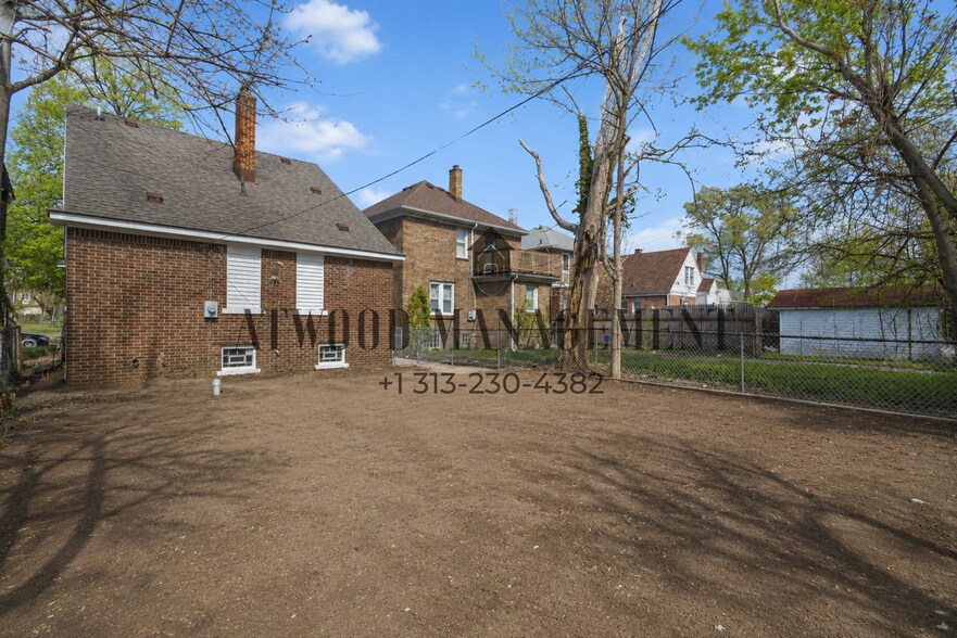 Building Photo - This beautifully updated 3-bedroom, 1-bath single-family home is ready for move-in!