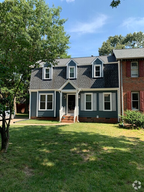 Building Photo - 2625 Sawmill Rd