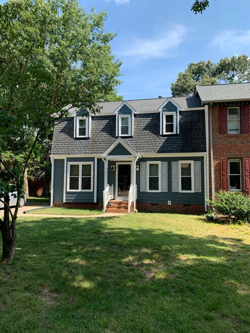 Building Photo - 2625 Sawmill Rd