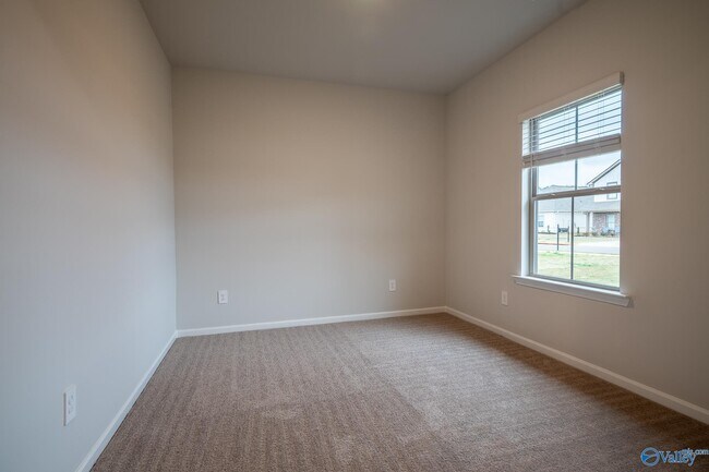Building Photo - 14653 Mountain Strm Dr