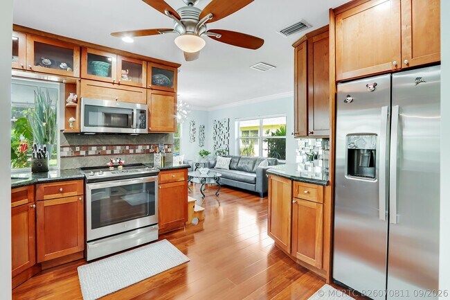 Building Photo - 22053 Flanders Ct