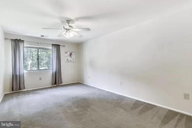 Building Photo - 12405 Braxfield Ct