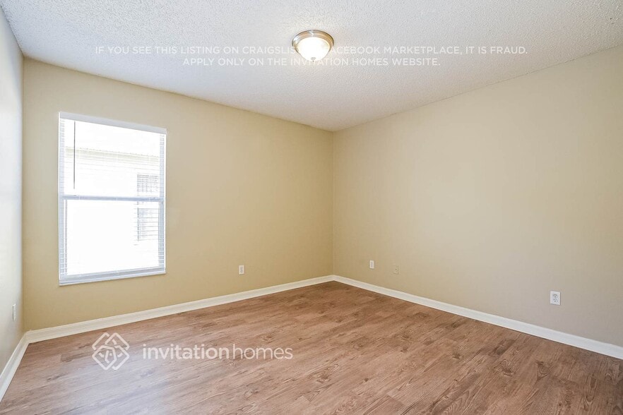 Building Photo - 713 Battery Pointe Dr