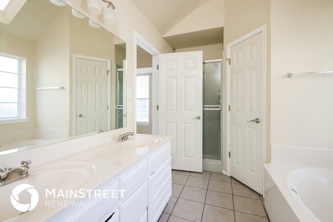 Building Photo - 11722 S 104th E Ave