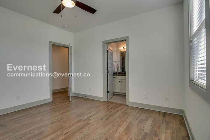 Building Photo - 915B Caruthers Ave