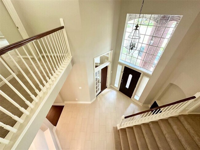 Building Photo - 2903 Autumn Cove Ct