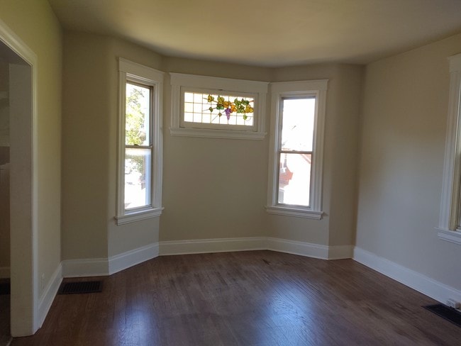 Building Photo - 2712 Willard Ave