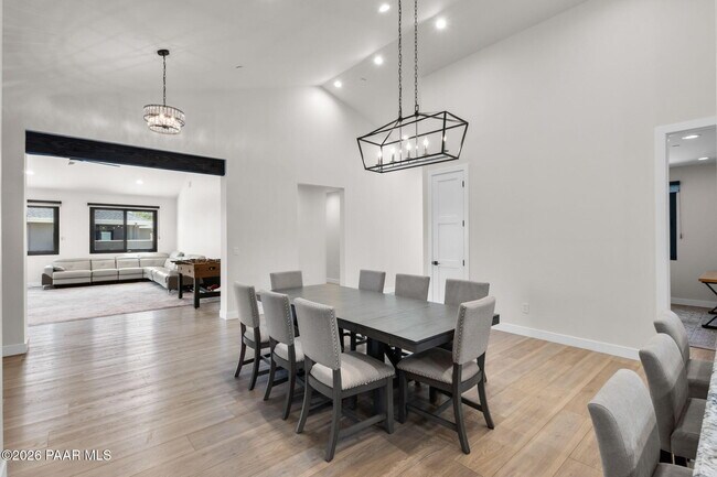 Building Photo - 1020 Sunrise Blvd