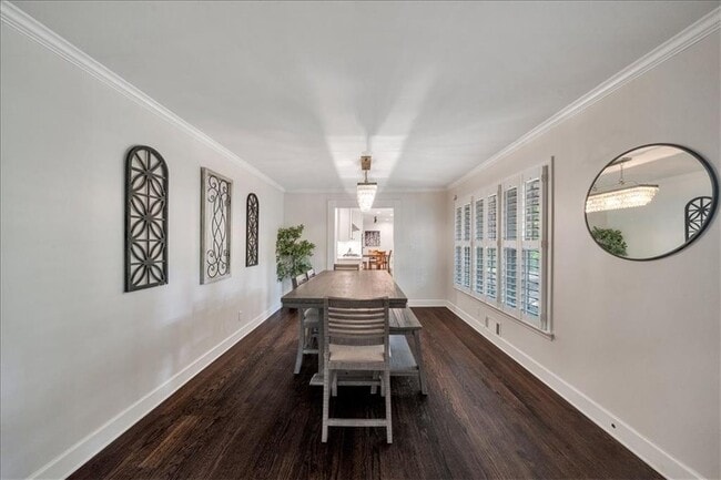 Building Photo - 5592 Colton Dr NE