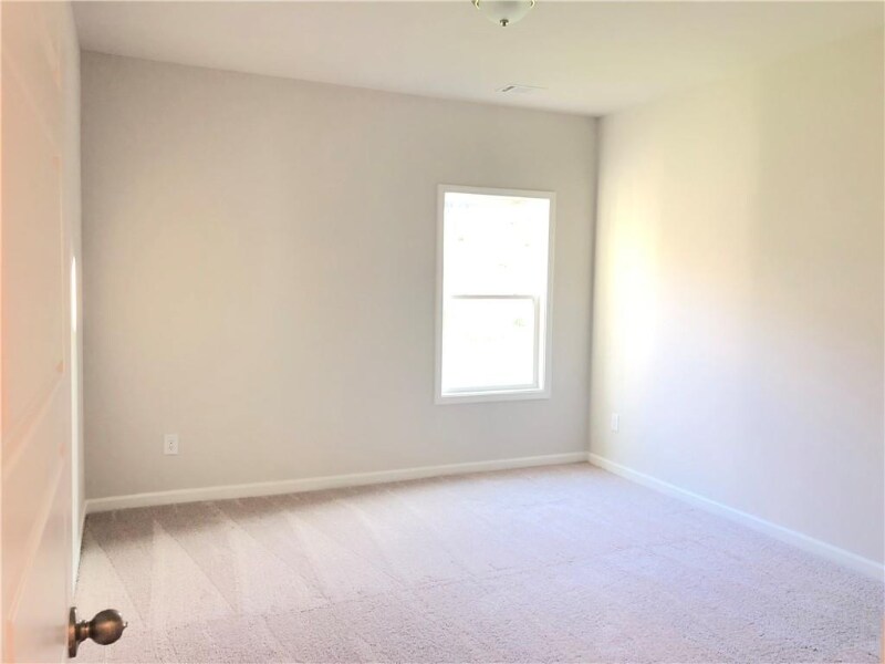 Building Photo - 1552 Dover Creek Ln