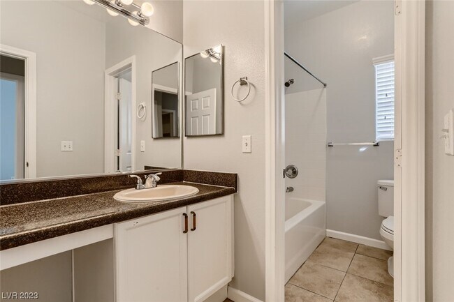 Building Photo - 1168 Dana Maple Ct