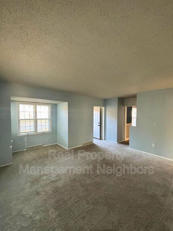 Building Photo - 3466 McCracken St