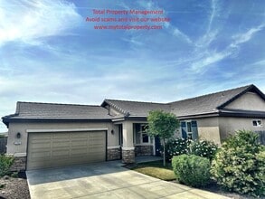 Building Photo - 1762 Bolton Ave