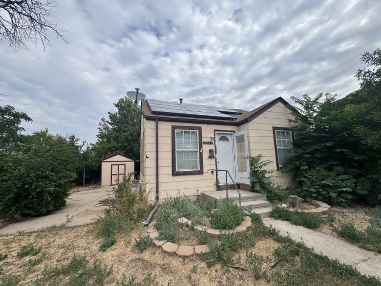 Primary Photo - 10445 E 17th Ave