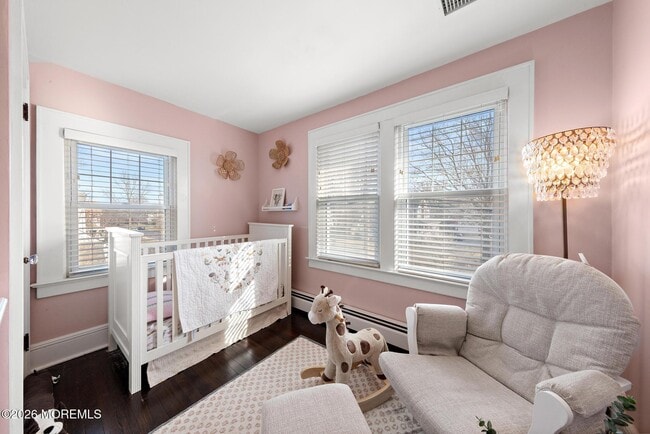 Building Photo - 49 Jackson St