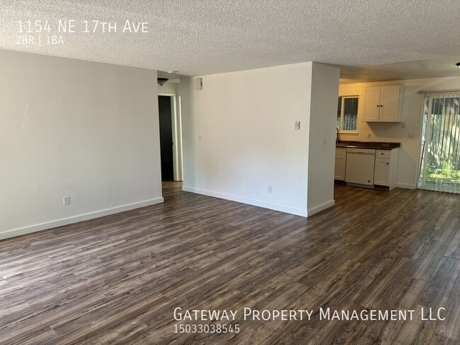 Building Photo - 1154 NE 17th Ave