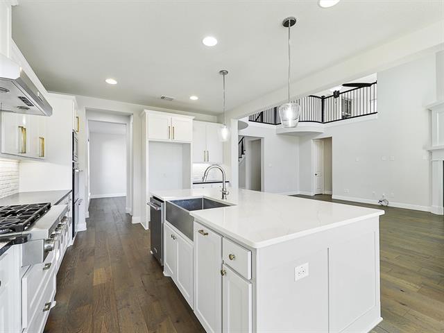 Building Photo - 8473 Gerbera Daisy Rd