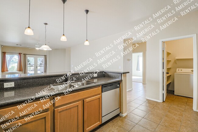 Building Photo - 28683 N Sedona Pl