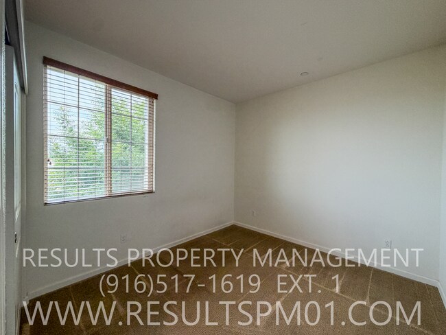 Building Photo - 2165 Camino Real Way