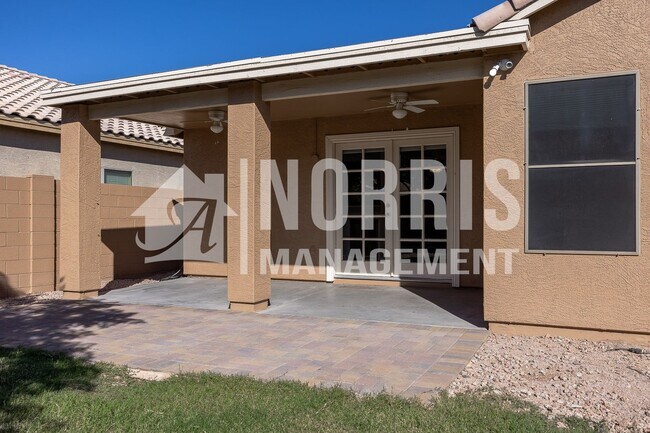 Building Photo - Beautiful Remodeled Home with 3 Rooms