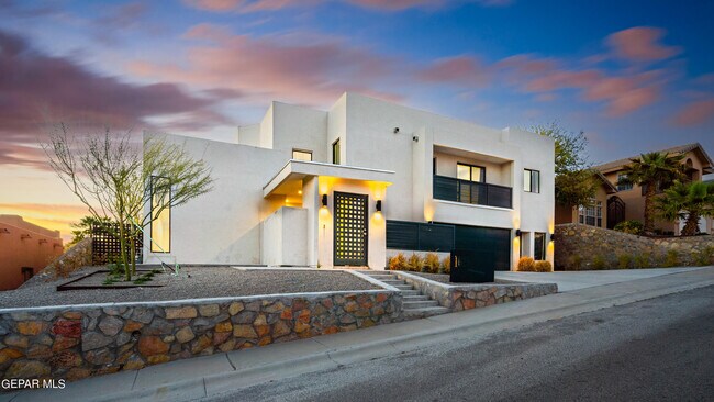 Building Photo - 1029 Calle Parque Dr