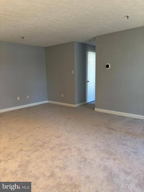 Building Photo - 1401 Sage Ln