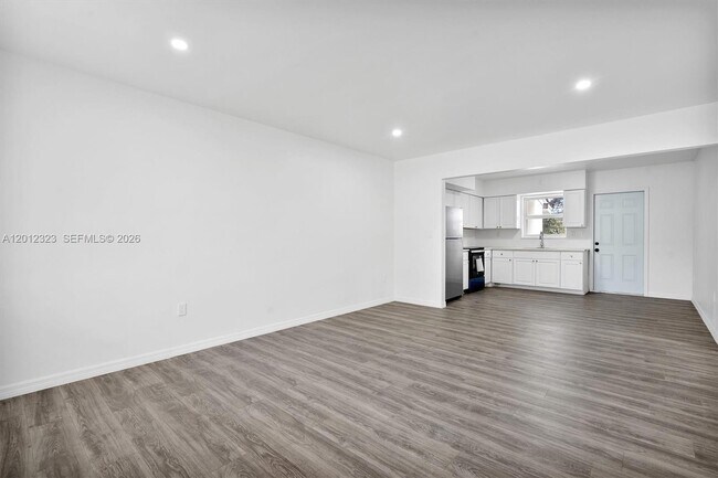 Building Photo - 1061 NW 108th Terrace