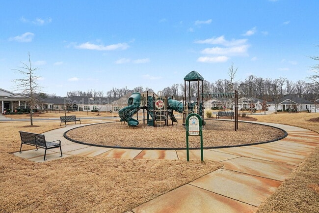 Building Photo - 11948 Red Leaf Dr