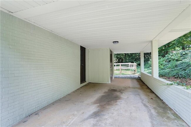 Building Photo - 46 Coopers Glen Dr SW