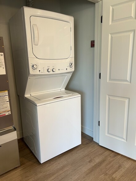 Building Photo - Cloud Village Apartments