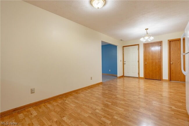 Building Photo - 2919 Cliftmont Ave NE