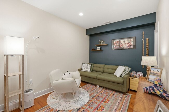 Building Photo - Columbia Heights 2BR/2BA with Two Patios, Ensuite Baths & Private Storage!