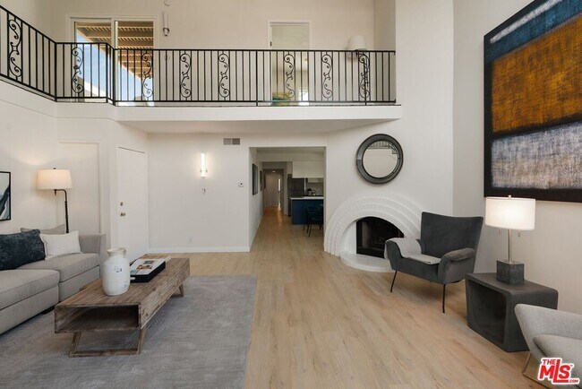 Building Photo - 41 29th Ave