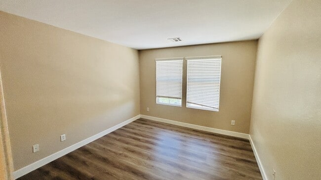 Building Photo - 9321 Dorrell Ln