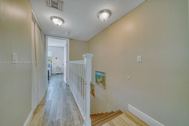Building Photo - 4600 SW 67th Ave