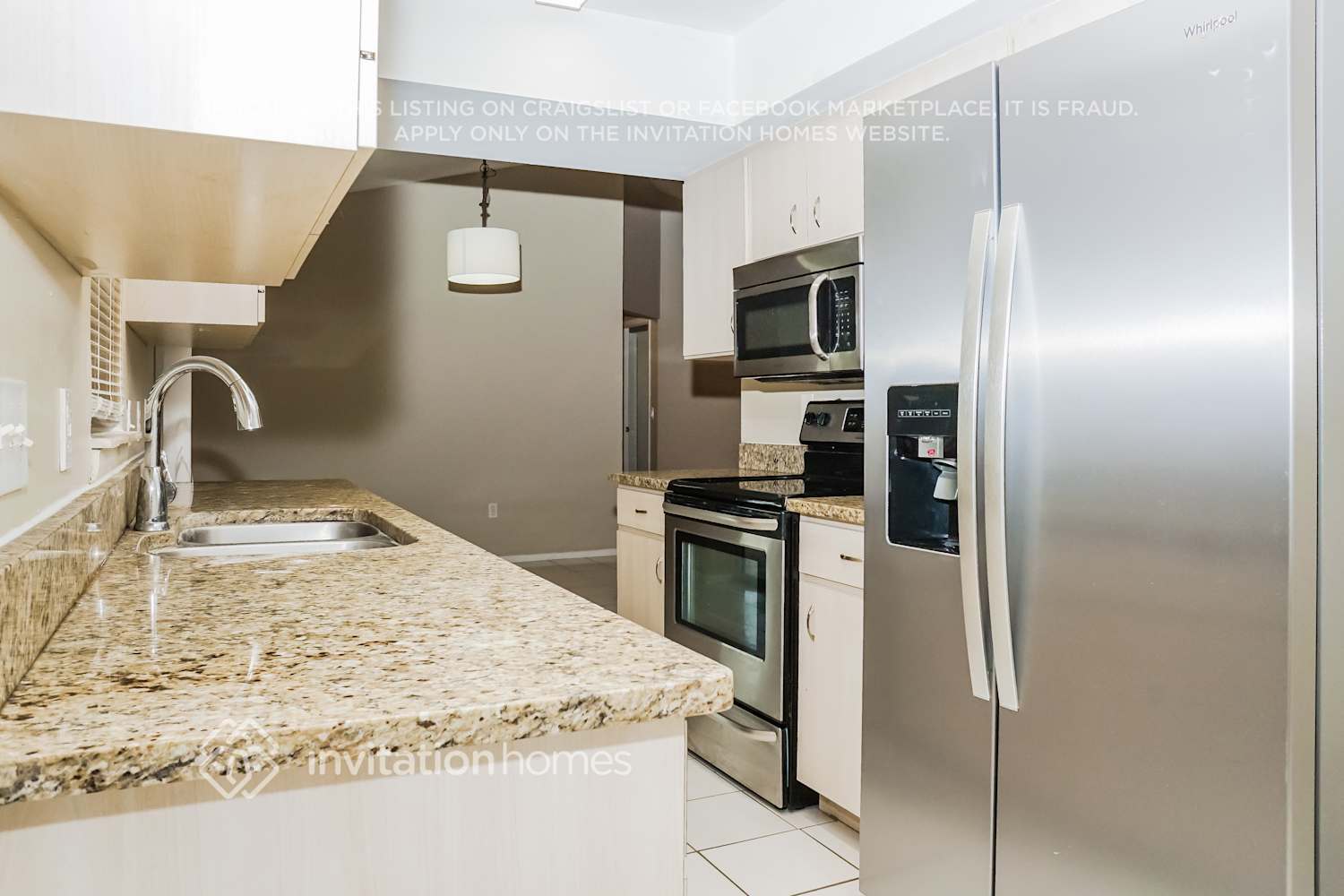 Building Photo - 756 Leeward Rd