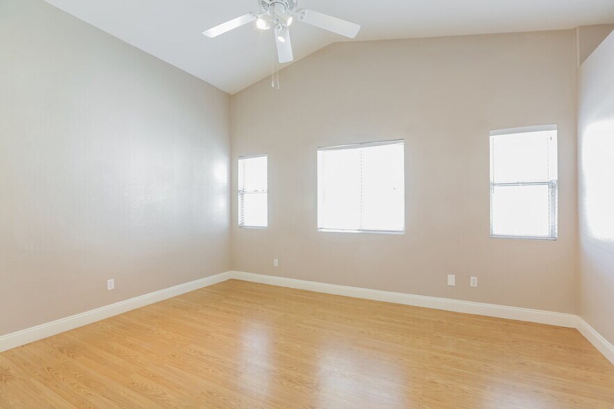 Building Photo - 9099 Lava Bluff Ct