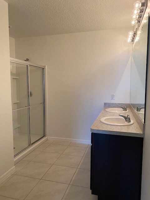 Building Photo - 175 Grove Branch Rd