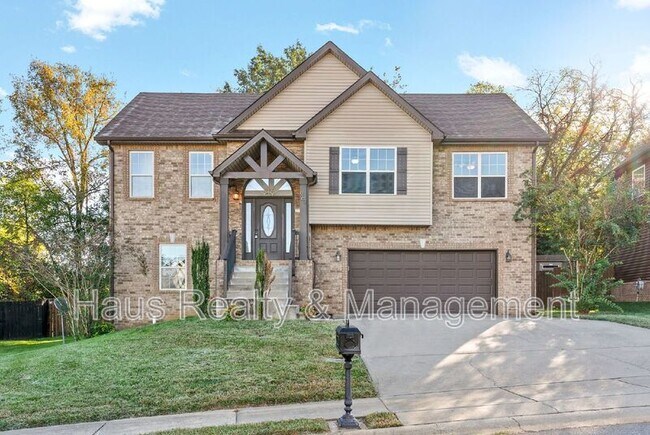 Primary Photo - 961 Bonellis Ln