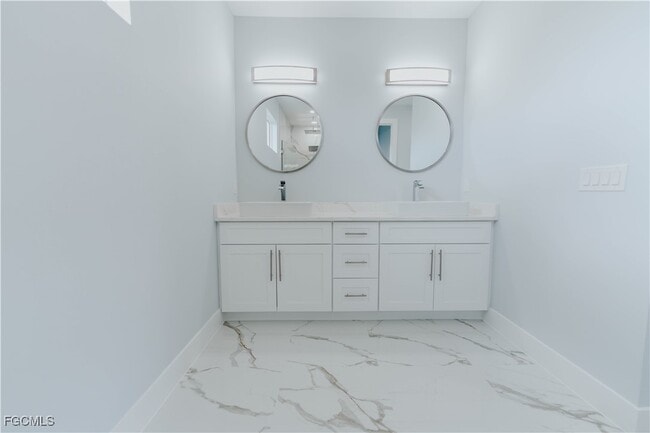 Building Photo - 3800 11th St SW